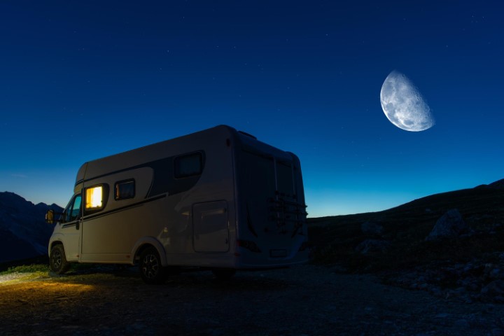 De Correlatie tussen Slecht Slapen en de Volle Maan: Feit of Fictie?